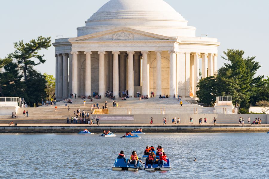 Paddle boats at Jefferson Memorial